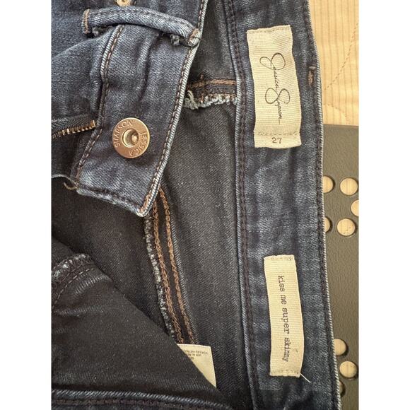 Jessica Simpson Women’s Kiss Me Super Skinny Size 27 Dark Wash Jeans - Picture 2 of 5